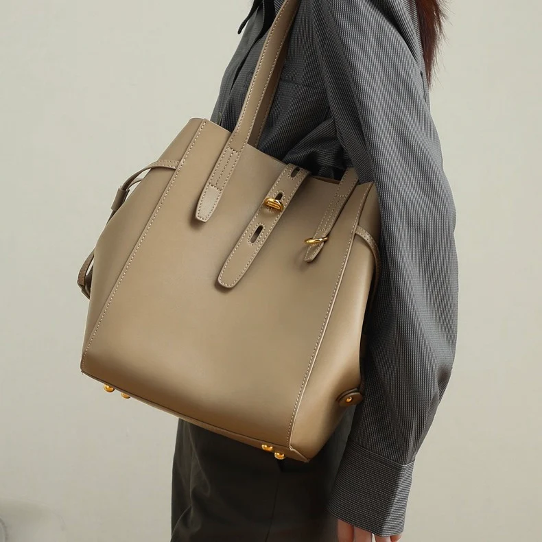 Women’s Genuine Leather Vintage Lock Buckle Tote Bag