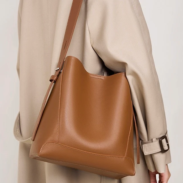 Leather Crossbody & Shoulder Oversized Bucket Bag