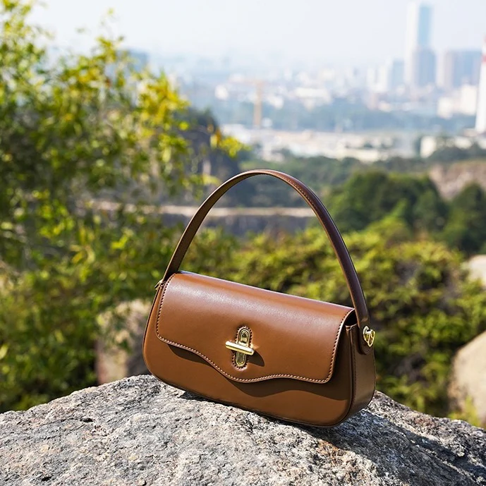 Leather Shoulder Baguette Bag