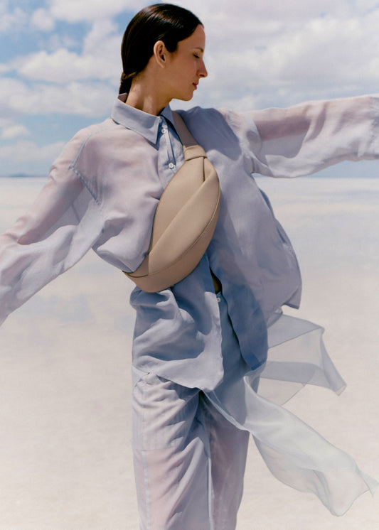 Smooth Leather Knot Crossbody Bag