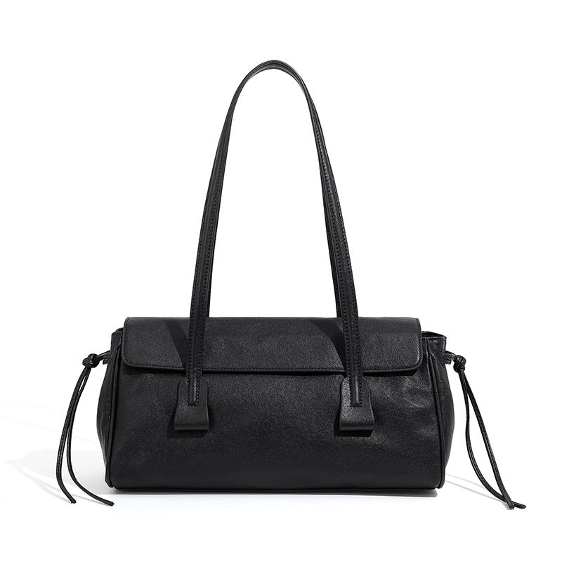 Vegetable Tanned Underarm Baguette Bag