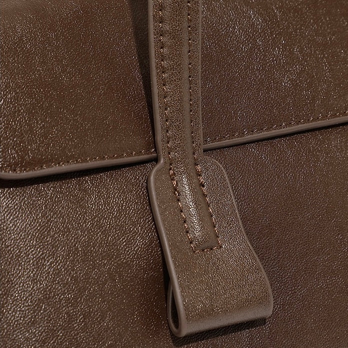 Vegetable Tanned Underarm Baguette Bag