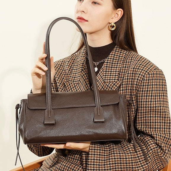 Vegetable Tanned Underarm Baguette Bag
