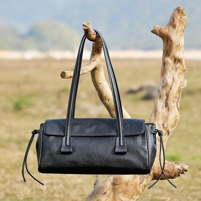 Vegetable Tanned Underarm Baguette Bag