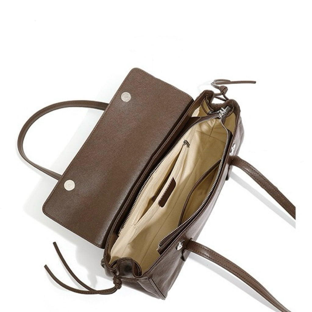 Vegetable Tanned Underarm Baguette Bag