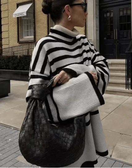 Lambskin Knotted Braided Leather Handbag