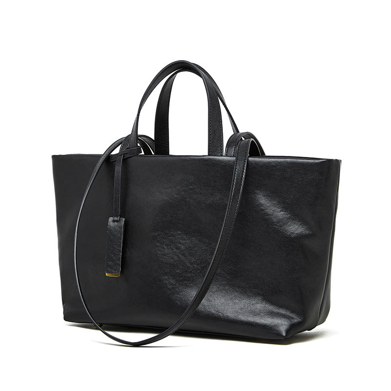Retro Soft Leather Large Capacity Commuter Bag