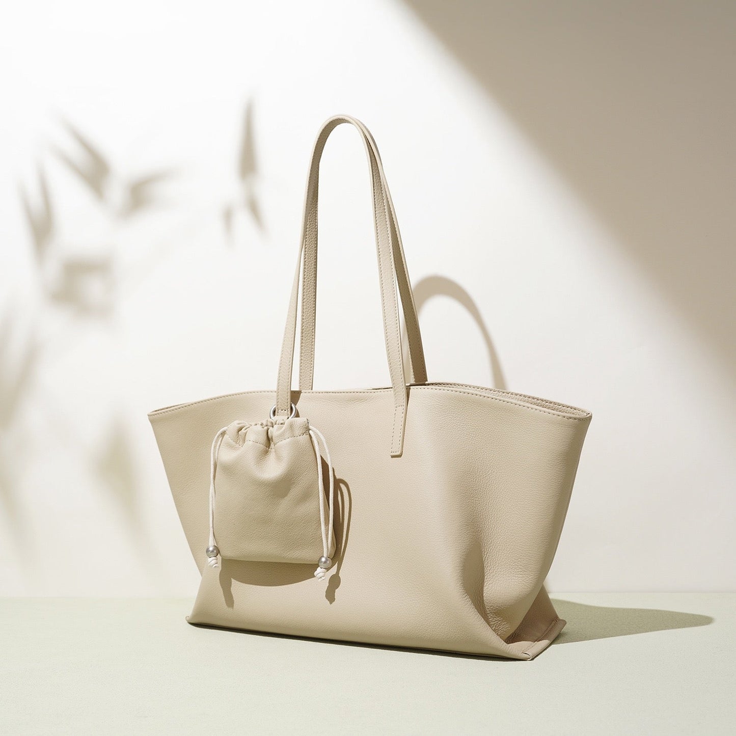 Versatile Women's Genuine Leather Tote Bag