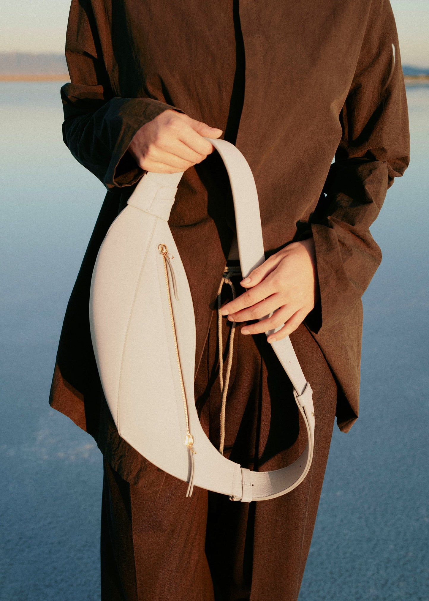 Smooth Leather Knot Crossbody Bag