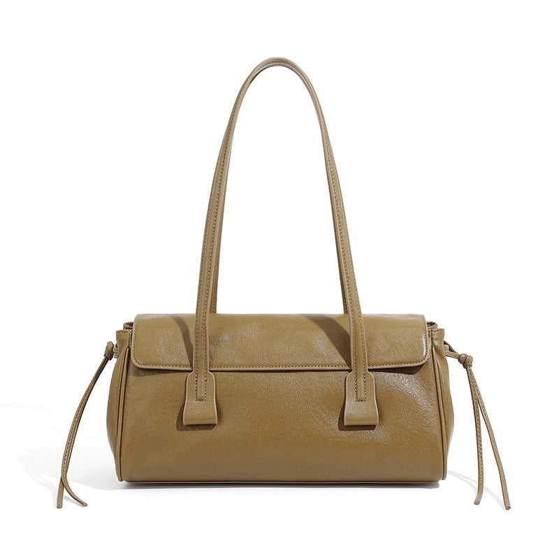Vegetable Tanned Underarm Baguette Bag