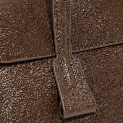 Vegetable Tanned Underarm Baguette Bag